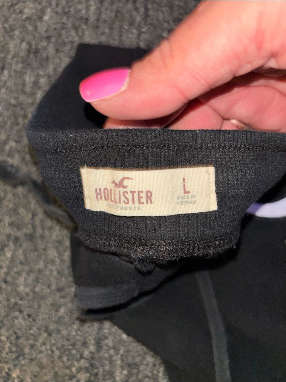 Hollister Black Joggers - Picture 2 of 3
